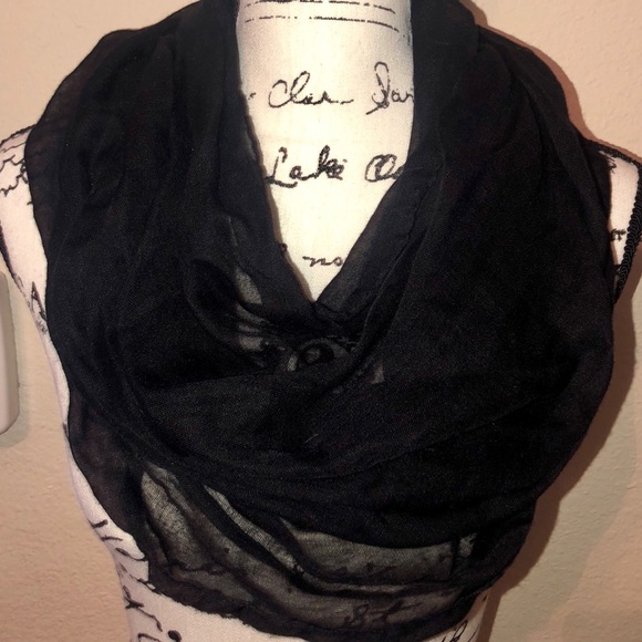 SOLD - Infinity Scarves - Picture 3 of 4